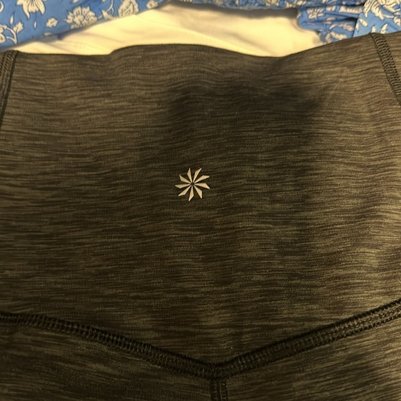 ATHLETA ELATION TIGHT - Picture 7 of 7